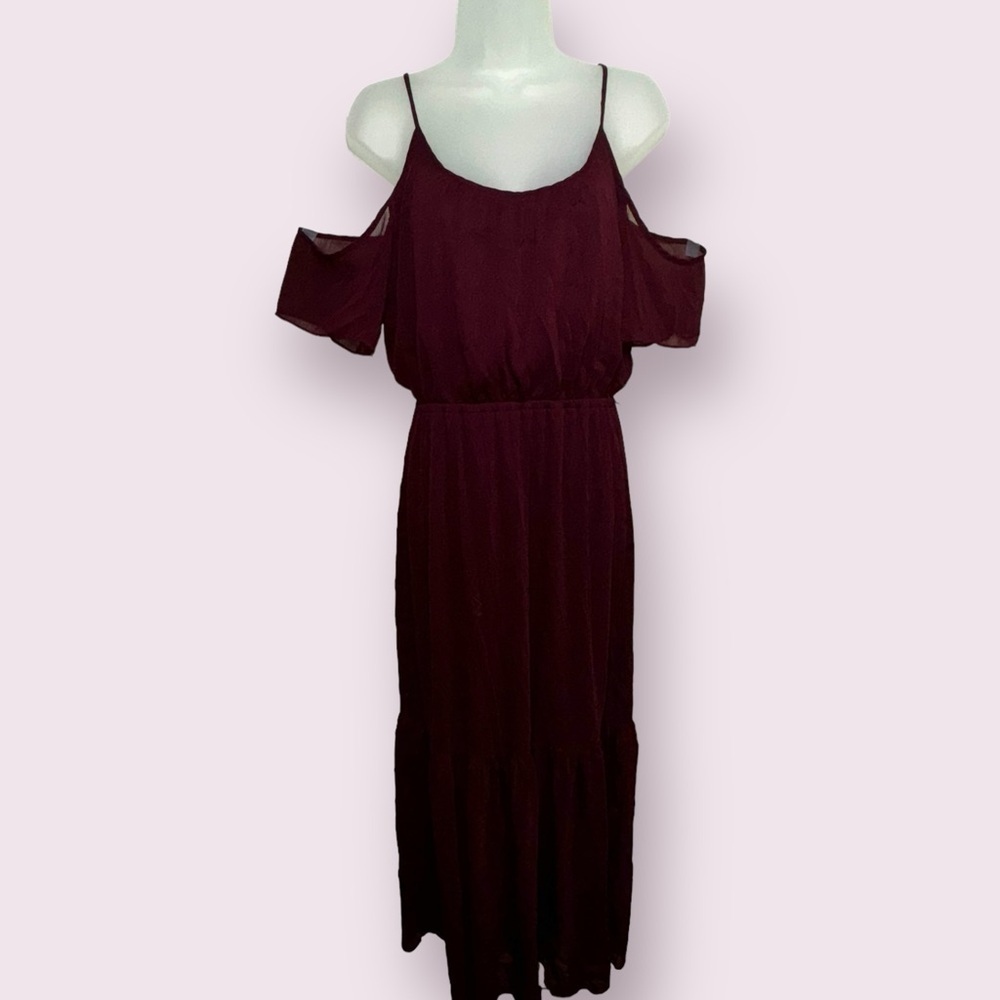 Jennifer Lopez Burgundy Cold Shoulder Maxi Dress NWT Size S